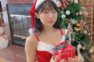 圣诞节穿搭分享，Pyo Eunji准备好了！